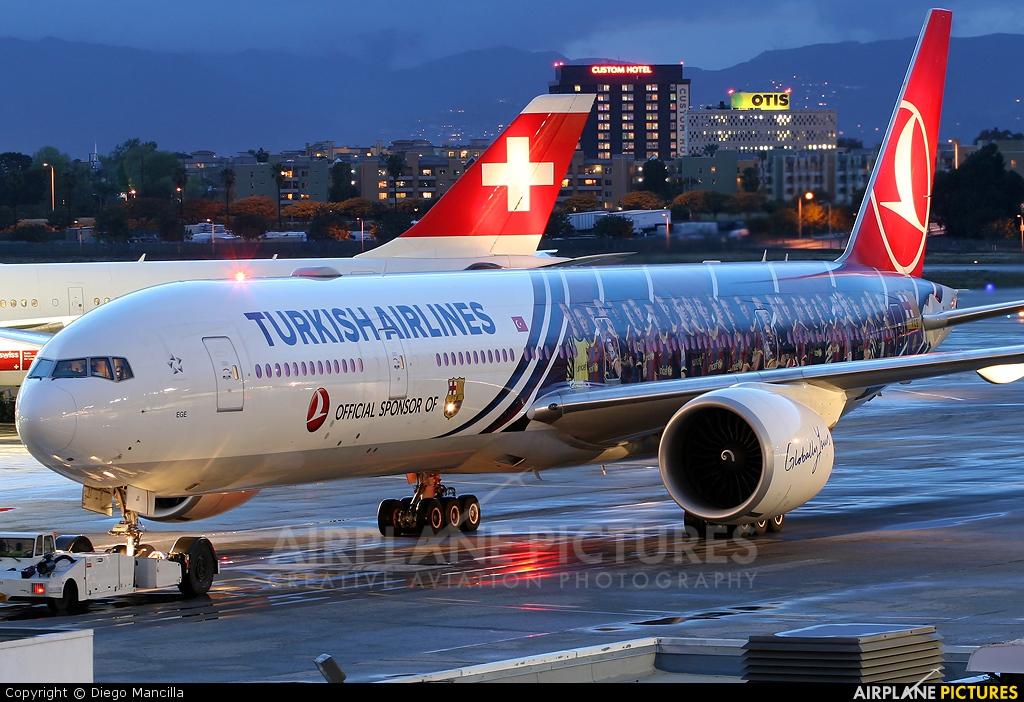Turkish Airlines New York Office