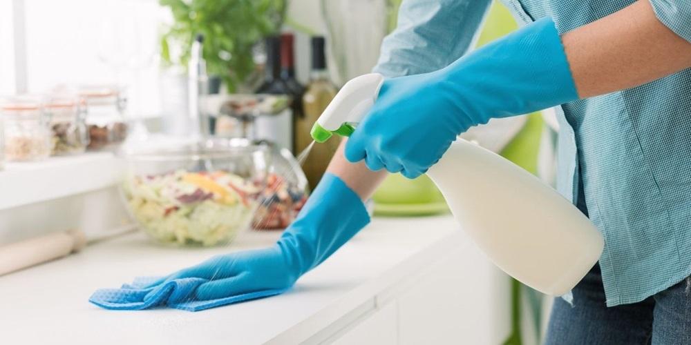 cleaning slaps to remove odor of cooking